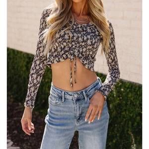 NEW BIG WATER BLUE SKY moria floral smocked top in black multi